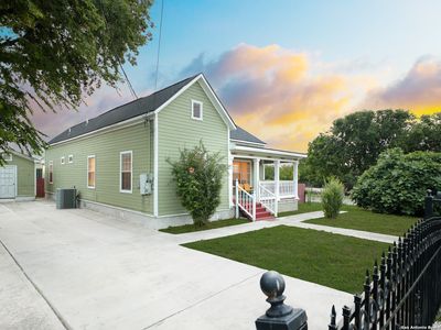 Property image 3