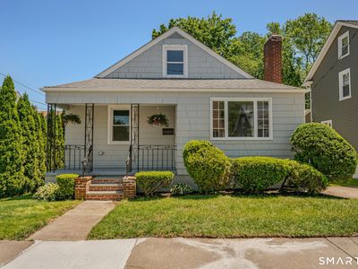 85 Ledyard Street