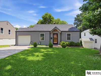 1323 S 51st Ave