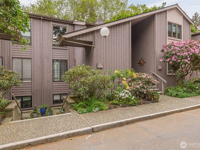 1542 NE 140th Street #E6