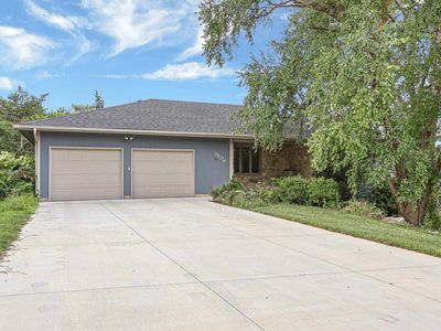 3605 Monarch Cir