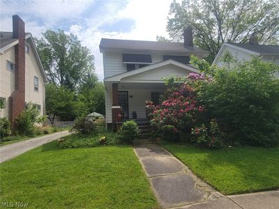 1597 Maple Rd