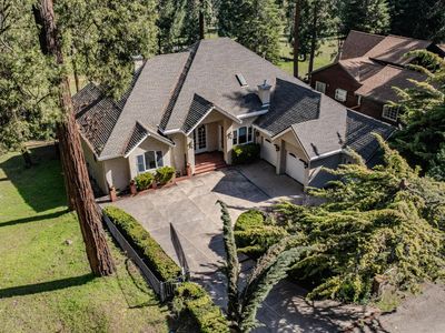 26541 Golf Links Dr