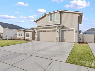 2121 N Destiny Way