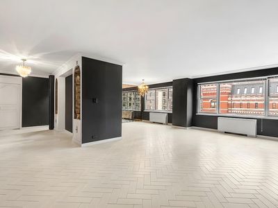 650 Park Ave APT 7E