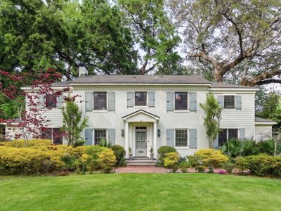 32 Jamestown Rd