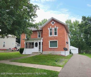 235 W 1st St