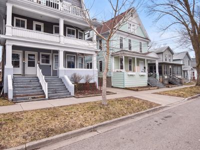120-126 N Franklin St
