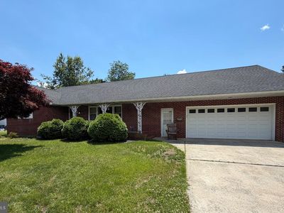 47 Benson Ave