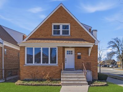 5400 S Nashville Ave