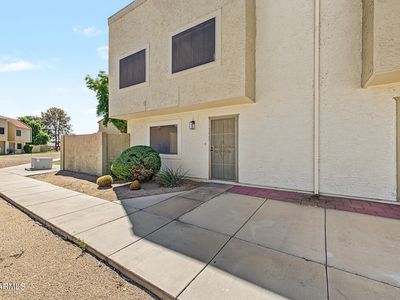 5969 N 48TH Drive