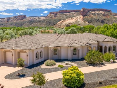 719 Curecanti Cir
