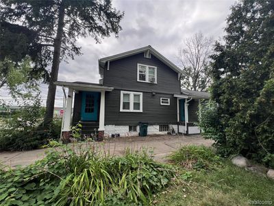 1791 E Saratoga Ave