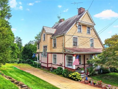 224 Belmont Ave