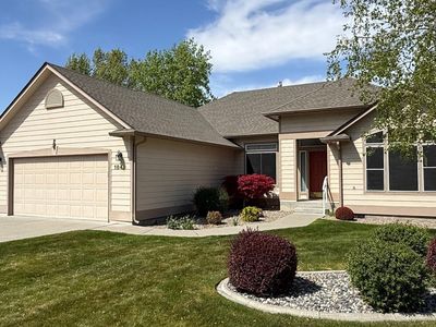 1848 Maui Dr