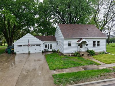 500 1st St S
