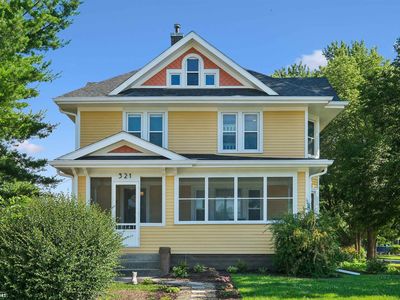 321 4th Ave