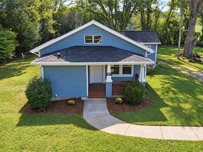 3725 New Walkertown Rd