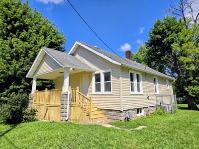 406 Cass St