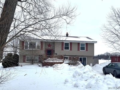 Property at 3815 Carmen Rd, Middleport, NY