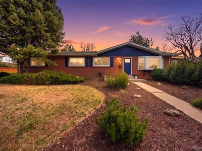 2900 S Golden Way