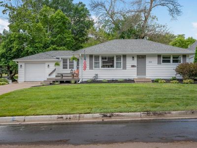 424 Tyler Ave S