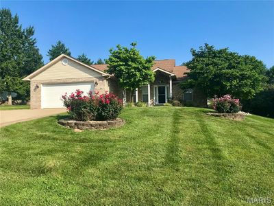 836 Sunnyhill Ln