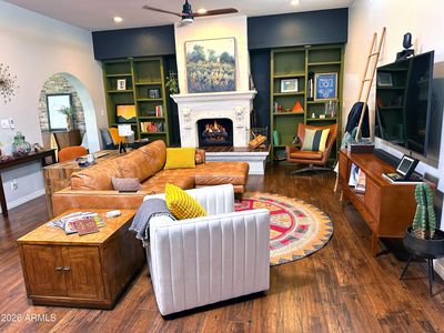 6547 N VILLA MANANA Drive