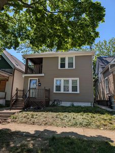 3035 N 10th STREET