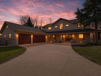 1636 Woodlawn Cir