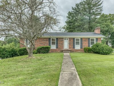 219 Kingston Rd