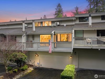 15800 Village Green Drive SE UNIT 8-28