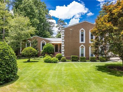 1373 Colony Dr