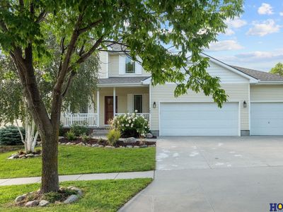 143 W Lombard Dr