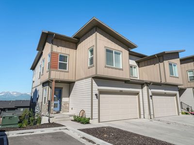 2303 N Wildwood Ln