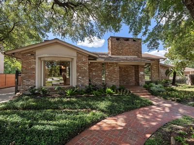 3322 N Braeswood Blvd