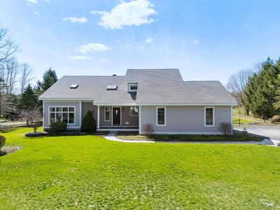 11 Captain Parker Drive