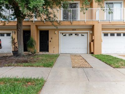 6825 S Kissimmee St