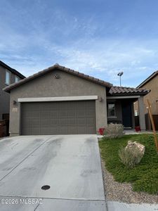 652 W Calle Espadero