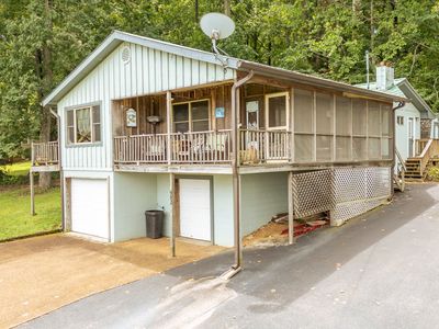 982 Lost Creek Boat Dock Rd