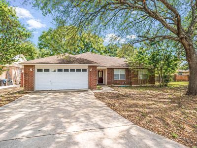 233 HILLTOP DR
