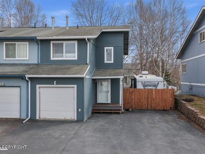 8031 Clear Haven Cir