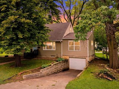 2006 Ashland Ave