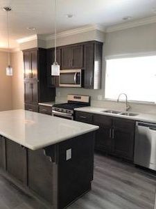 903 W 17th St Spc 73