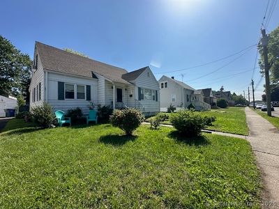 344 Alpine St