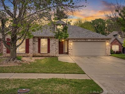 1505 S Fern Pl