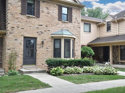 384 Willow Grove DRIVE #F