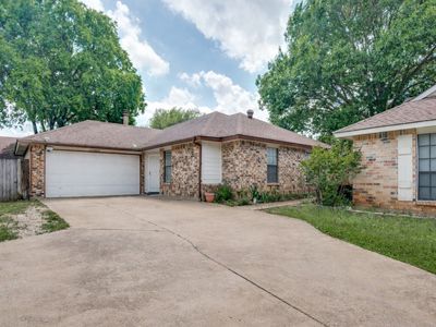 3001 Forest Creek Dr