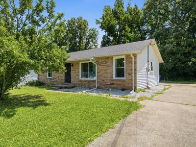 535 Donna Dr