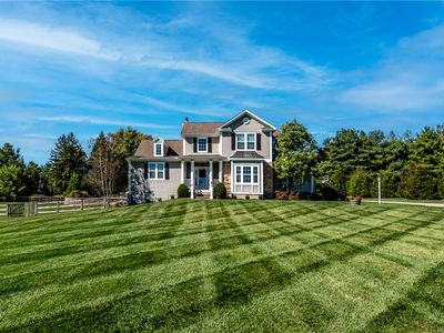 27 Hickory Meadows Ln